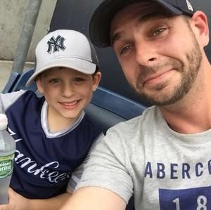 Meet your Posher, Christian